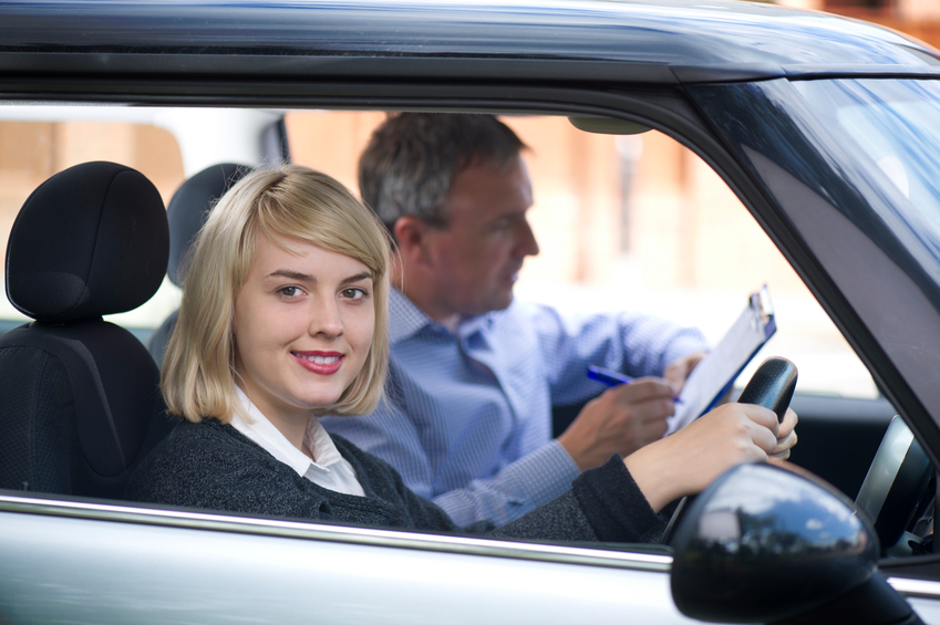 4 ways to fit driving lessons around school or work